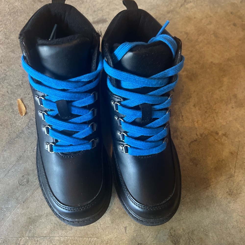 Kids Black Boots with Blue Laces